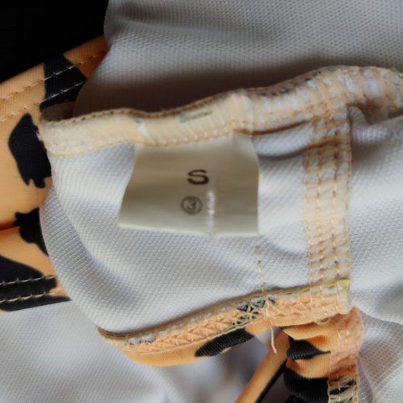 *NWOT Animal Wrap Around Bathing Swim Suit / Size S/ black and tan - Picture 9 of 9